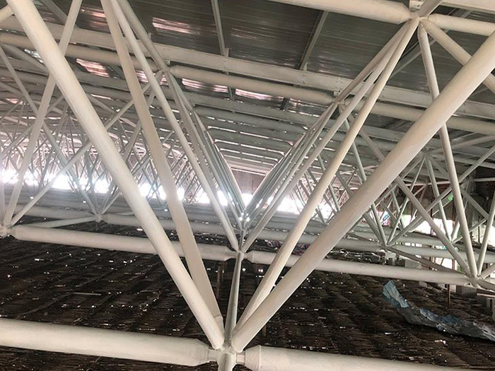 潍坊大型螺栓球网架施工厂家